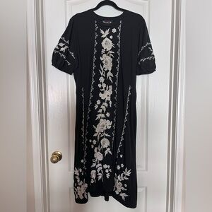 Johnny Was Camille Floral-Emboirdered Cotton Midi-Dress Petite L